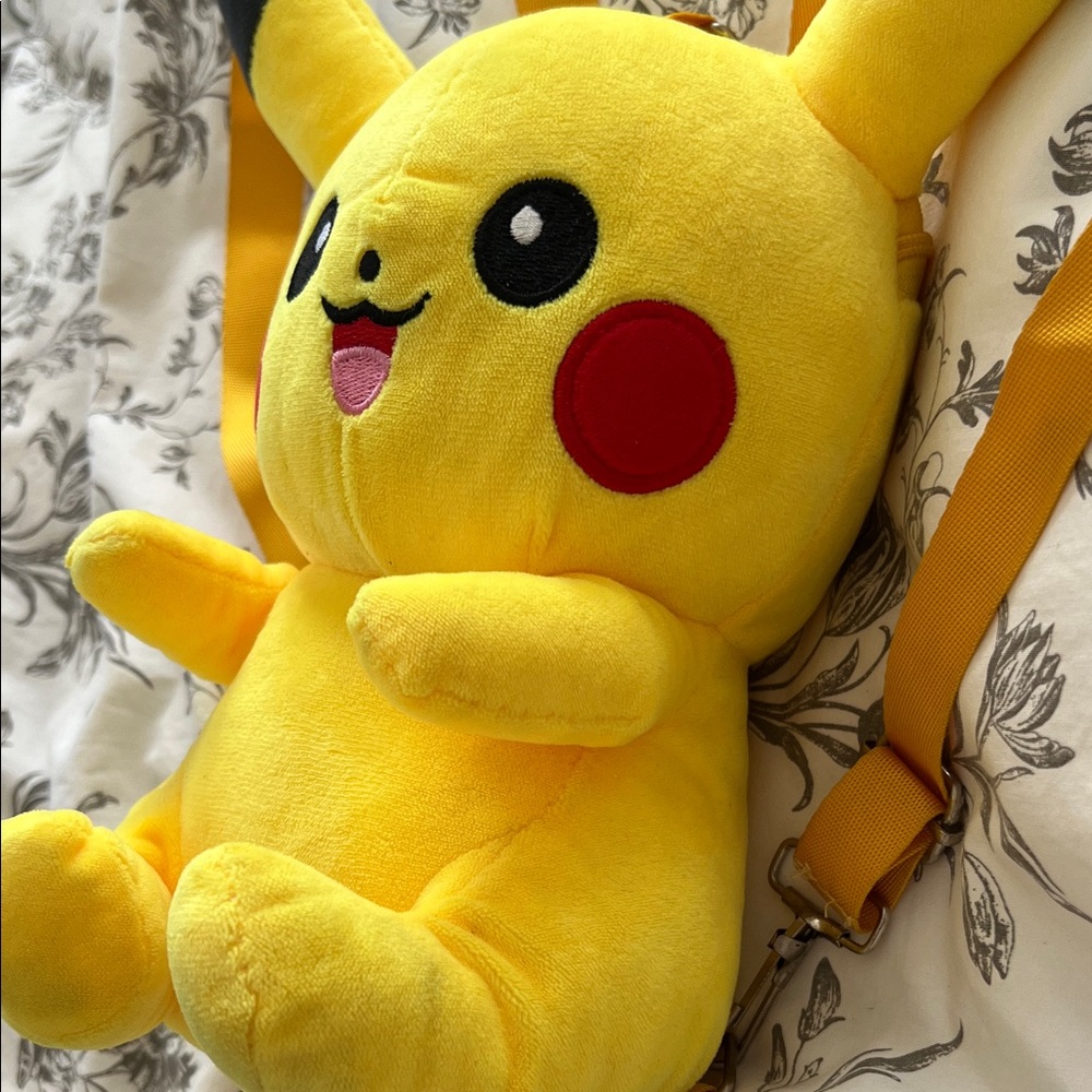 Pikachu Pokémon Plush Backpack - Yellow - Picture 5 of 8